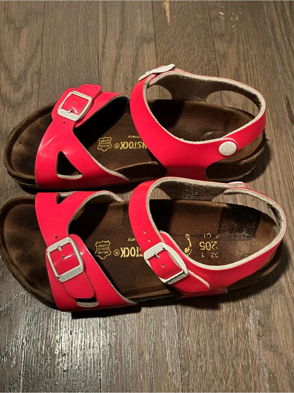 Neon Pink leather Birkenstocks - SZ 1  - EU 32
